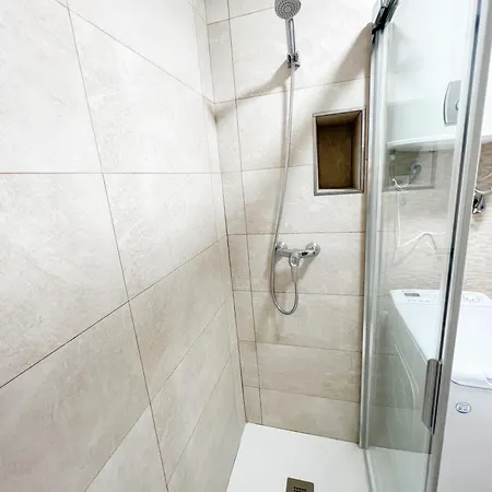 Cozy Plaza Andalucia